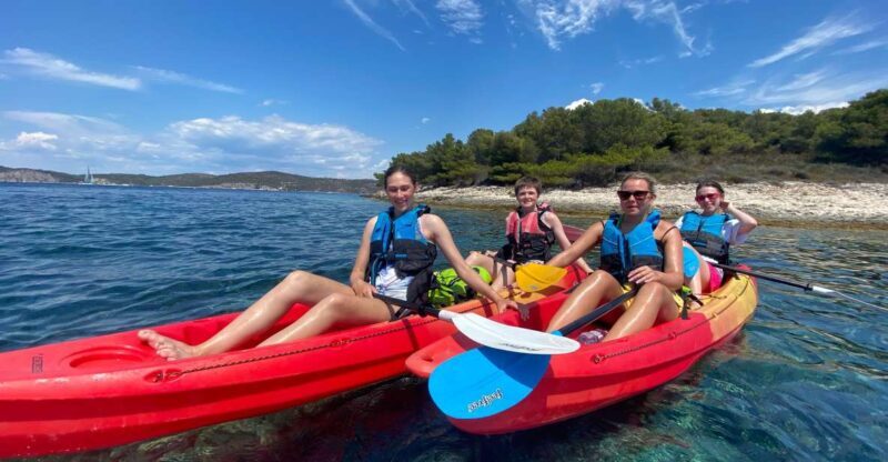 Hvar: Pakleni Islands Self-Guided Kayaking Tour - Exploring the Pakleni Islands by Kayak: What You Can Expect