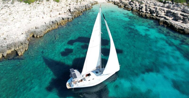 Hvar: Private Sailing Boat Trip with Swimming and Snorkeling - Comfort and Amenities: Making It a Relaxing Day
