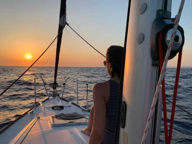 Hvar: Romantic Sunset Sailing Experience On A Comfort Yacht - Hvar: Romantic Sunset Sailing Experience On A Comfort Yacht