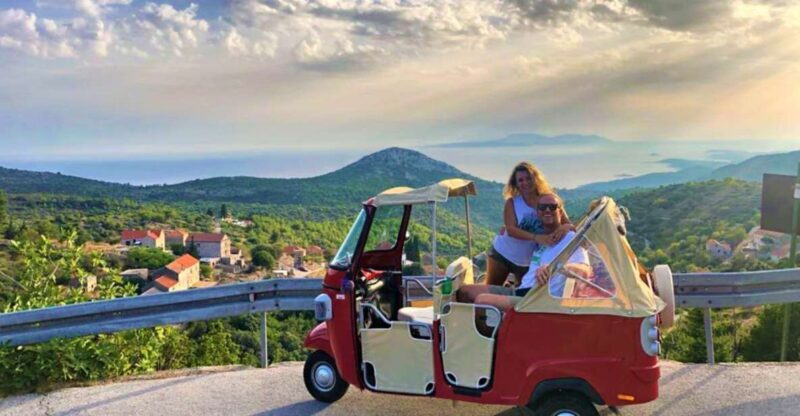 Hvar: Tuk Tuk island tour - The Fortica Fortress and Views