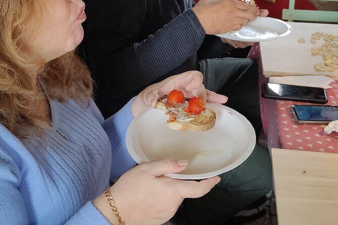 I wil explain you everything about our extravirgin olive oil - Frequently Asked Questions