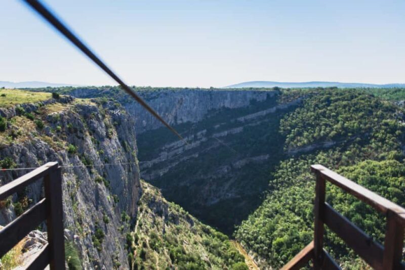 ibenik : Zipline ibenik - ikola Canyon - What to Expect from the Zipline Experience