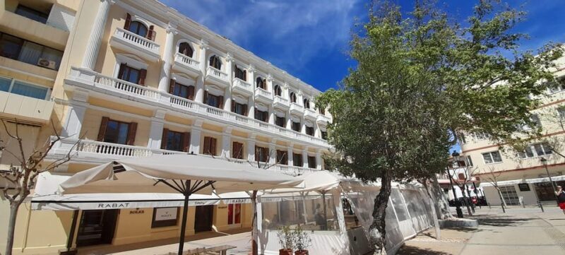 IBIZA HIGHLIGHTS TOUR: From Unesco heritage to best beaches - The Sum Up