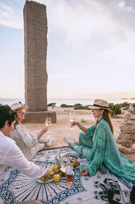 Ibiza: Salt Beds, Es Vedra & Time and Space Half-Day Tour - FAQs