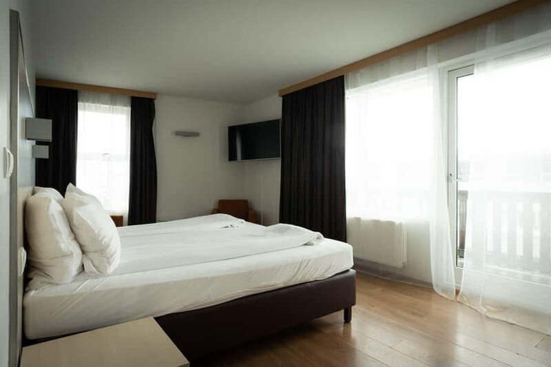 Iceland: 9-Day Guided Trekking Tour with Meals - Final Thoughts