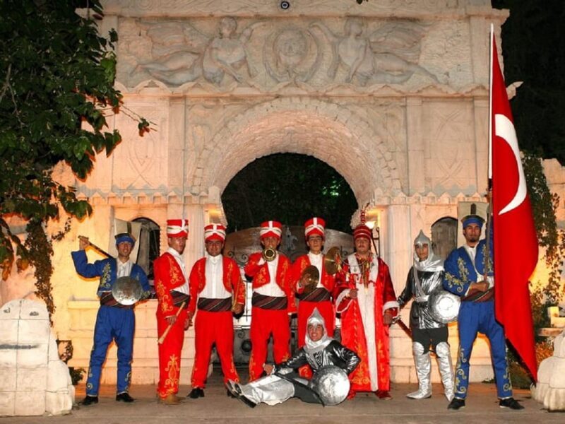 Icmeler Traditional Turkish Night Show w/ Dinnner and Drinks - Who Is This Tour Best For?