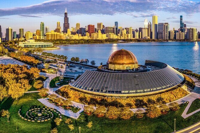 Iconic Action Film and Movie Locations 1 Day Tour in Chicago - Transportation, Duration, and Practical Considerations