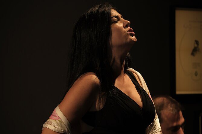 Ideal Clube de Fado - Minor Considerations