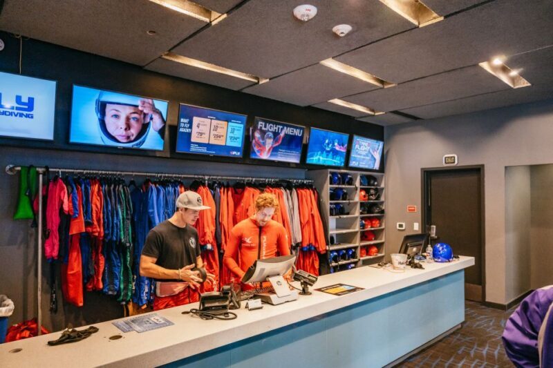 iFLY Sacramento First Time Flyer Experience - Logistics and Practical Tips