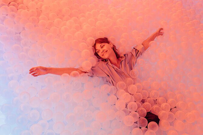 IKONO Berlin Immersive Experience - Key Points