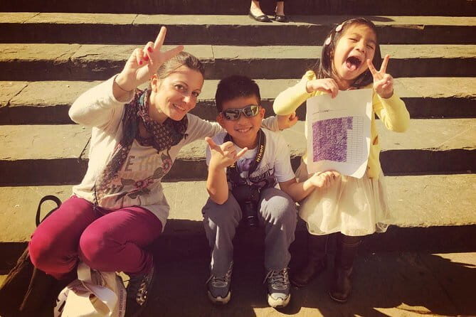 Illuminated Florence Tour for Kids and Families with Gelato and Pizza - Key Points