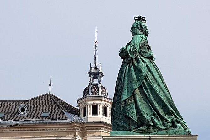 In-depth private tour through every corner of Klagenfurt - Key Points