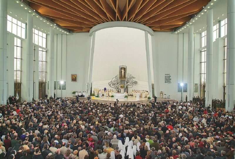 In the Footsteps of John Paul II from Krakow - Who Will Enjoy This Tour?