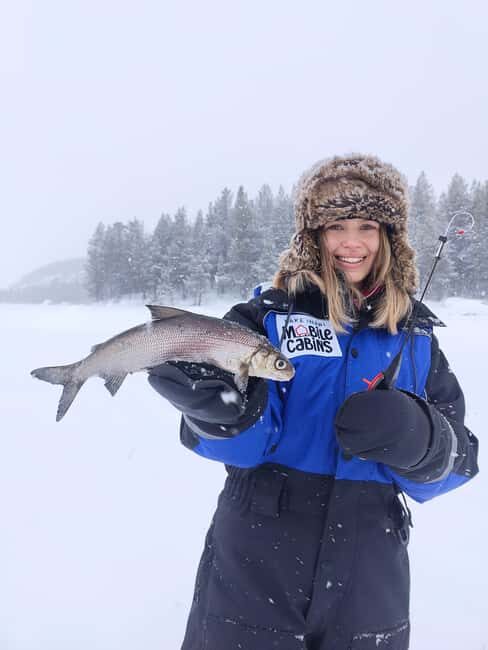 Inari: 2 hour Ice Fishing at Lake Inari - What to Expect During the Tour