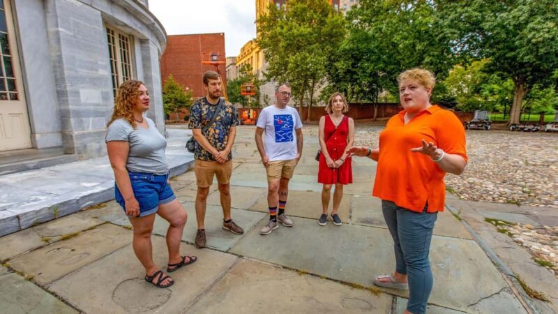 Independence Mall: Liberty Bell, Betsy Ross, Christ Church - Practical Details and Tips