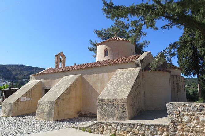 Individual travel accompaniment East Crete - Downsides and Considerations