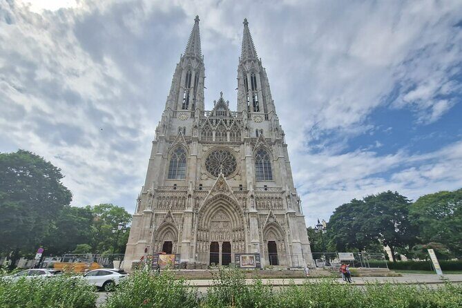 Inside Freuds Mind: Self-Guided Mystery Walk in Vienna - Key Points