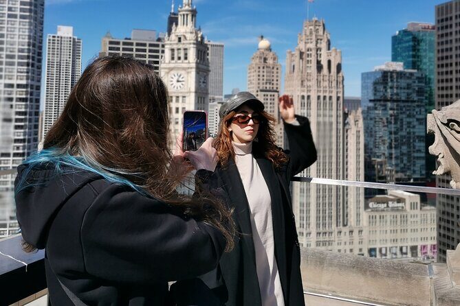 Insta Walk and Polaroid Photoshoot in Chicago - A Detailed Look at the Experience