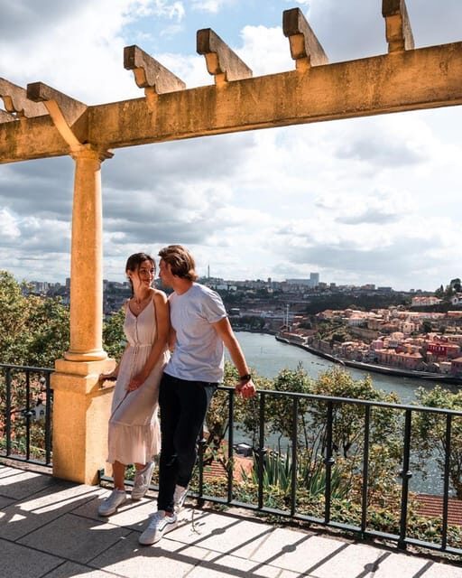 Instagram tour of Oporto with a private photographer - Key Points
