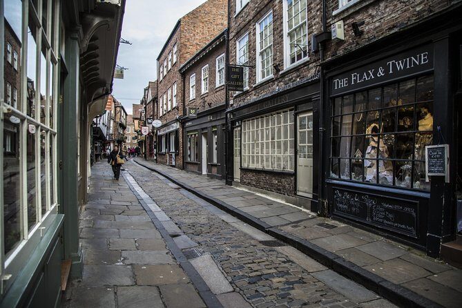 Interactive Treasure Hunt Experience of York's Secret - FAQ