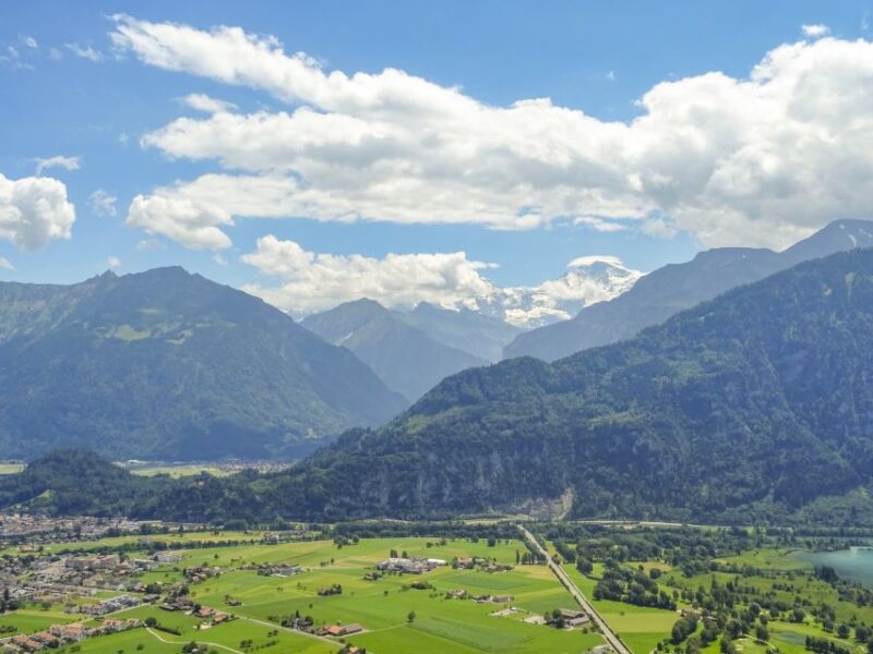 Interlaken: Capture the most Photogenic Spots with a Local - FAQ