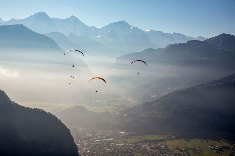 Interlaken: Tandem Paragliding Flight with Pilot - The flight experience: Lake Thun and Alpine peaks, from a rare angle