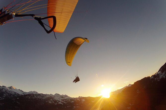 Interlaken Tandem Paragliding High Flight | Switzerland - Interlaken Tandem Paragliding High Flight | Switzerland