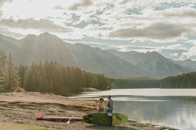 Intro to Stand Up Paddleboarding Canmore - What to Expect from the Paddleboarding Tour