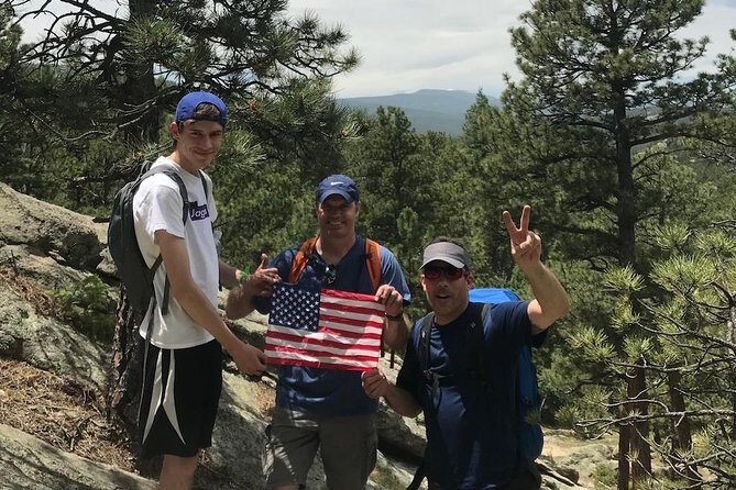 Introduction to Outdoor Rock Climbing - What to Expect from This Outdoor Rock Climbing Tour