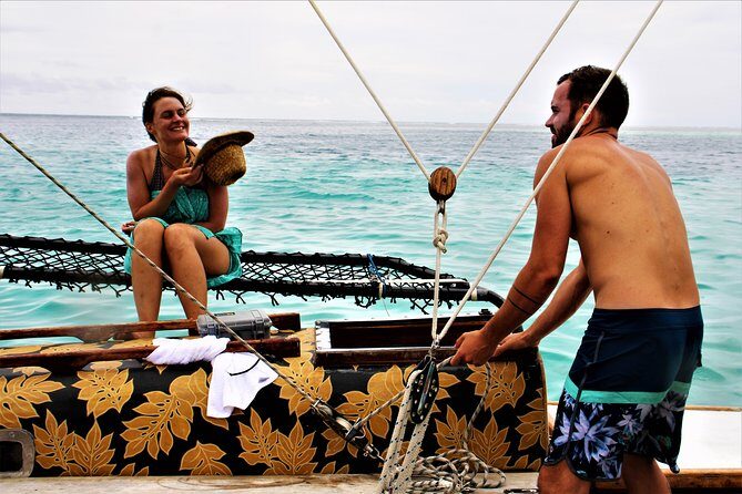 Introduction to sailing and discovering the lagoon - Group Size and Timing