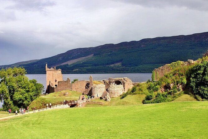 Invergordon cruise excursion to Loch Ness , Inverness, Culloden - How the Tour Balances Cost and Value