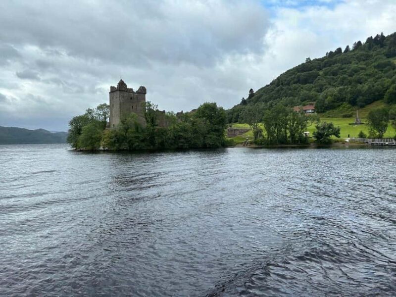 Inverness: Loch Ness Cruise & Urquhart Castle Private Voyage - What Makes This Tour Stand Out?