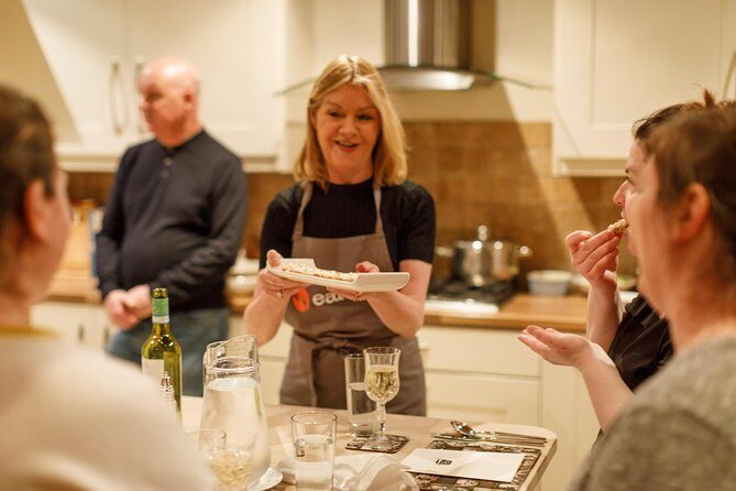 Irish Craic & Cuisine: Cooking Class & Dinner in Central Dublin - The Food and Atmosphere