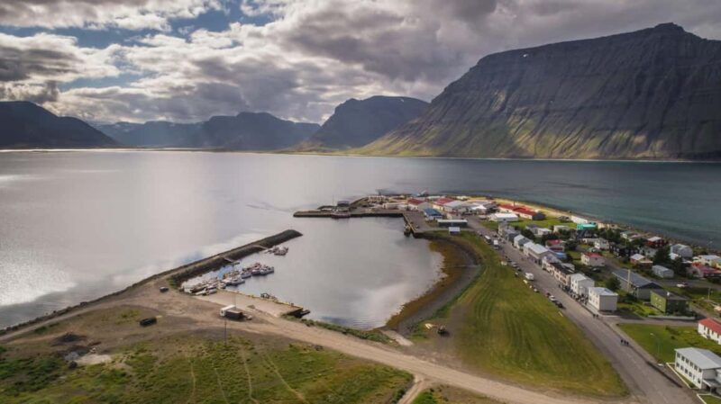 Ísafjörður: Dynjandi Waterfall & Flateyri Village Tour - FAQ