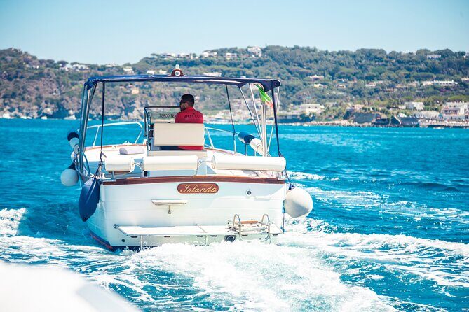 Ischia island private excursion on Gozzo Aprea Milano 8,3m - FAQ