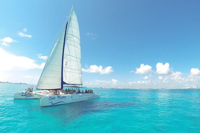 Isla Mujeres Catamaran Adventure Snorkeling Spinnaker and Lunch - An Overview of the Tour Experience