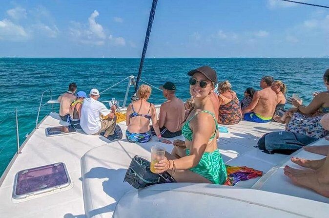 Isla Mujeres Catamaran Tour - FAQ