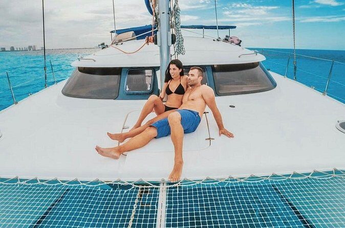 Isla Mujeres Catamaran Tour with Snorkeling and Lunch - The Bottom Line