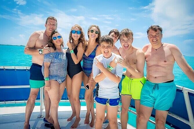 Isla Mujeres Catamaran Unlimited! from Cancun & Playa del Carmen - FAQs