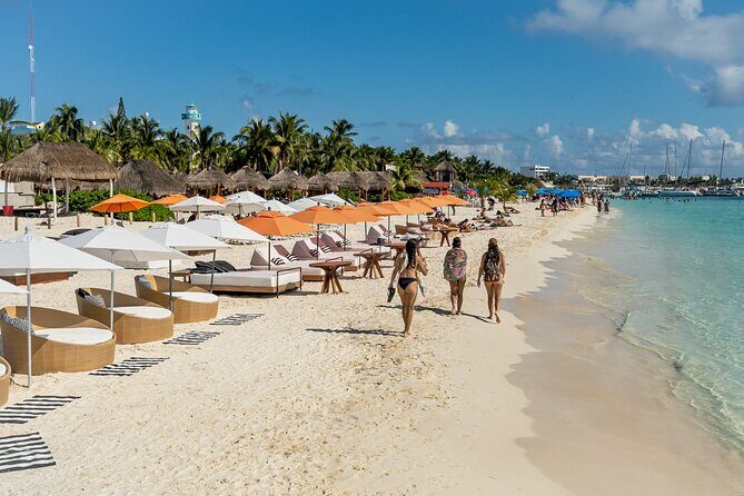 Isla Mujeres Cruise with Beach Club, Snorkel, Lunch and Open Bar - Lunch Options and Upgrades