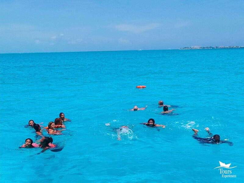 Isla Mujeres: Snorkeling Tour with Open Bar - Who Would Love This Tour?