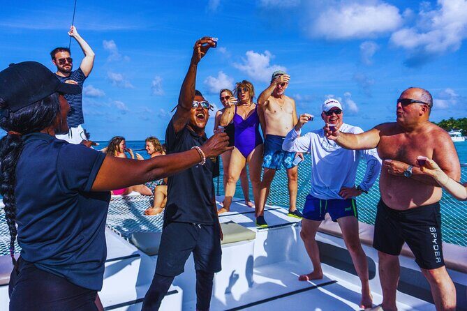 Isla Mujeres Spring Break Party Catamaran Snorkel and Open Bar - What Do the Reviews Say?