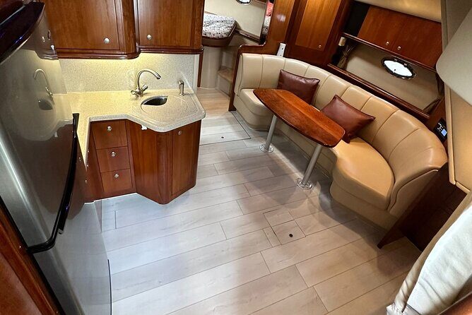 Island Fun Yacht Rental in Miami Beach - Who Should Consider This Experience?