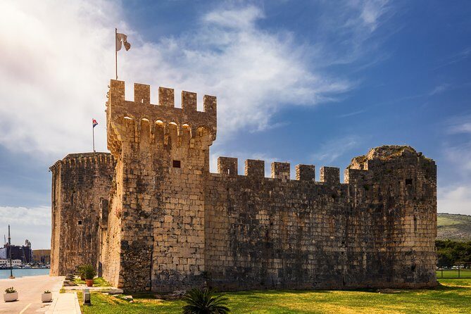 Island Hopping Boat Excursion with Lunch (Trogir,Blue Lagoon, olta) - Who Is This Tour Best For?