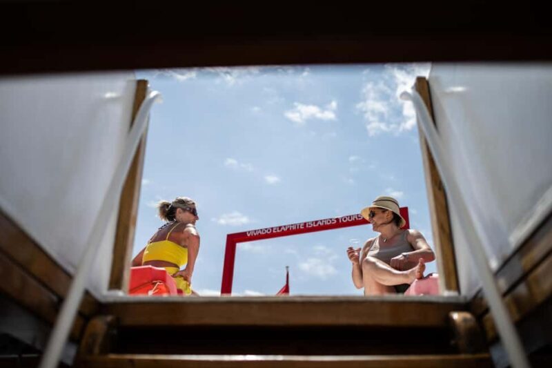 Island Hopping & City Walls Cruise with Food and Open Bar - How Do Travelers Feel About This Experience?