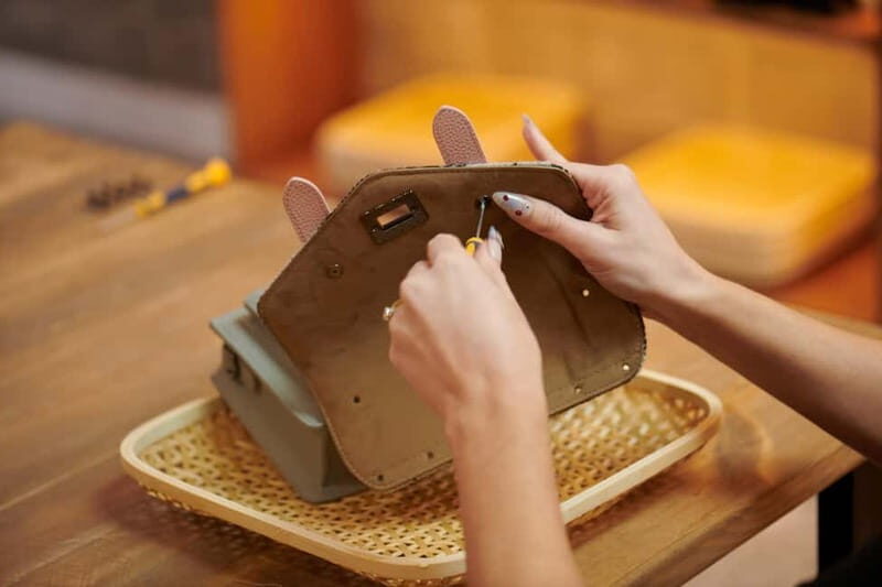 Islander® Harris Tweed® Mini Satchel Canongate Workshop - FAQ