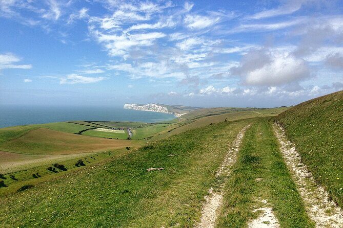 Isle of Wight Tour App, Hidden Gems Game and Big Britain Quiz (7 Day Pass) UK - Is It Worth the Cost?