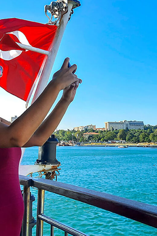 Istanbul: Asian Side Walking Tour with Ferry Ride - Food, Culture, and Local Recommendations