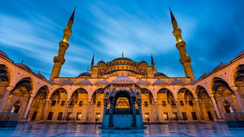 Istanbul: Best City Highlights Guided Tour with Tukish Lunch - Who Is This Tour Best Suited For?