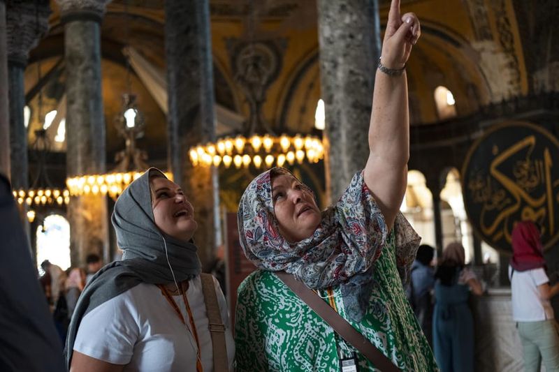 Istanbul: Blue Mosque & Hagia Sophia Guided Tour w/ Tickets - Galataport Cruise Pickup and the Tram Shortcut